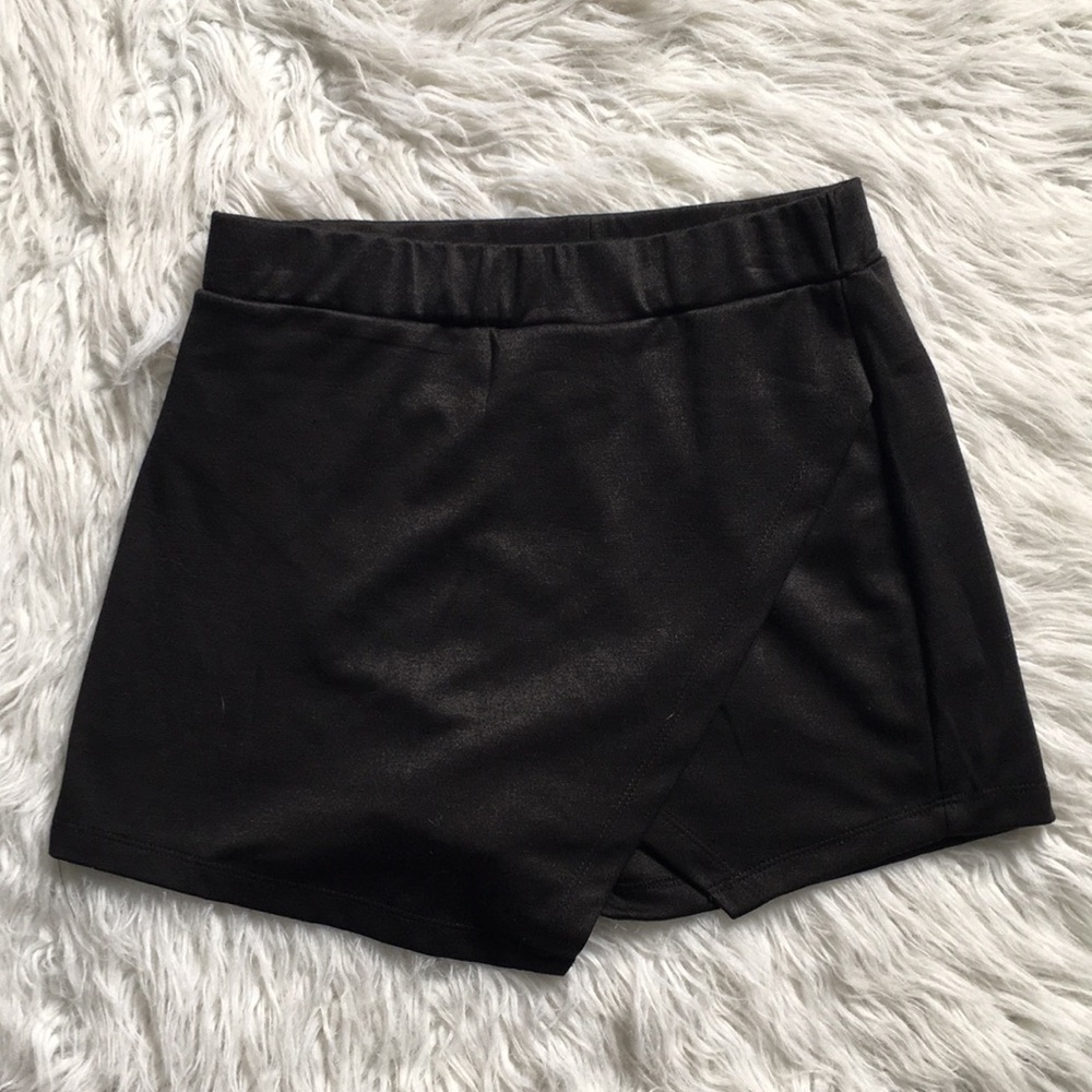 Black Stretchy Skort